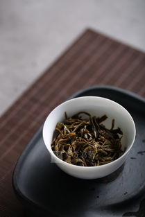 一茗一葉見匠心 淘寶產(chǎn)品攝影如何為“子一茗茶”正山小種賦能